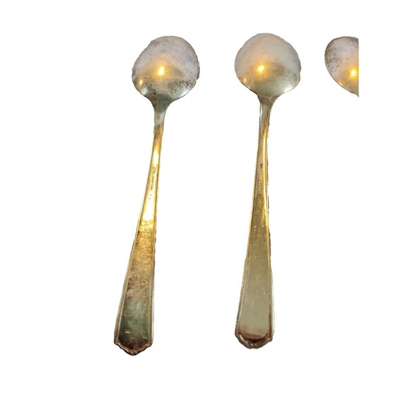 4 Vintage Wm Rogers 12 Soup Sliver Plate Spoons - Picture 8 of 9